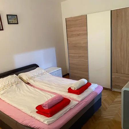 Milan سكوبجي